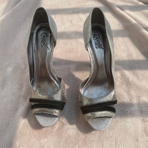 BNWT Carlos Santana Heels